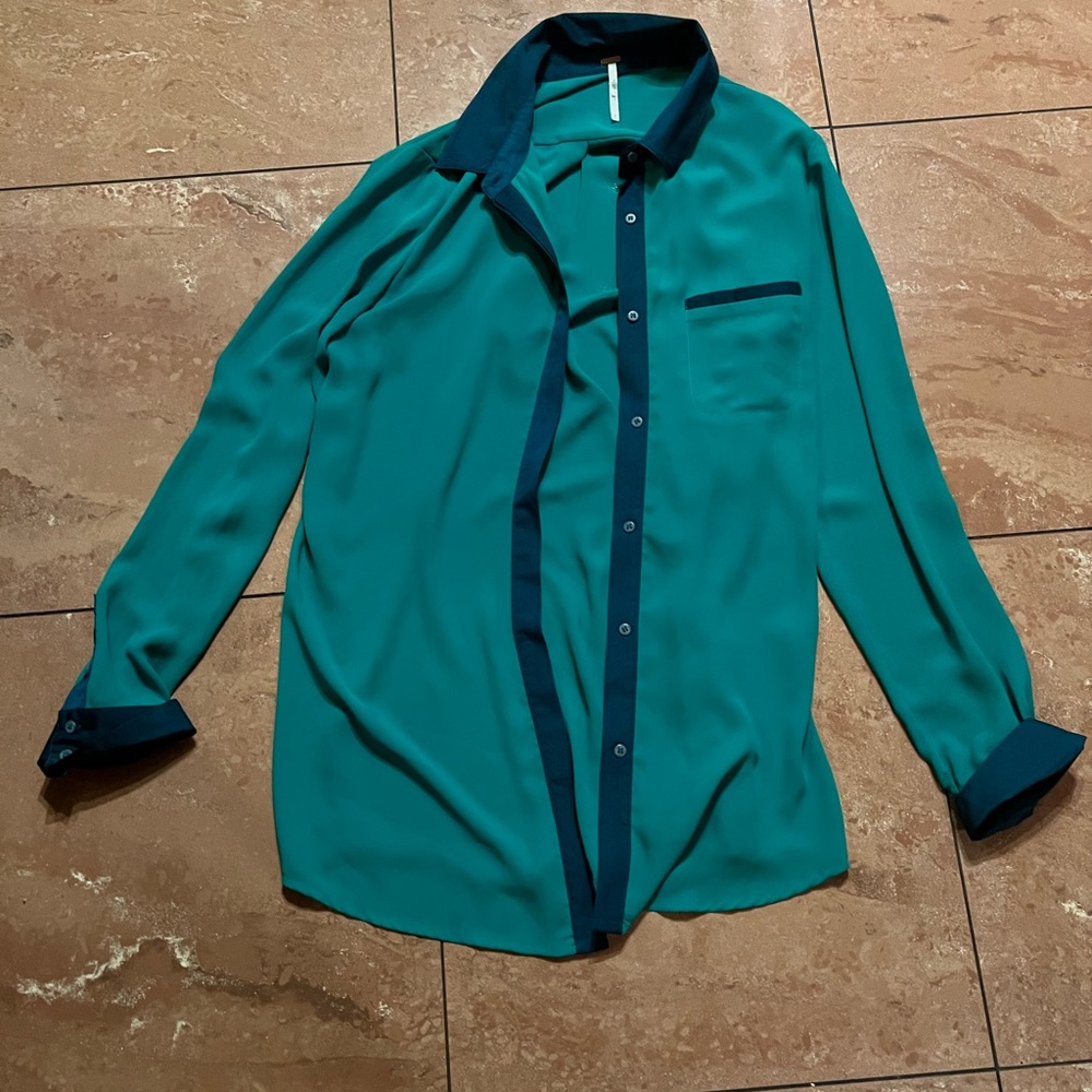 Free People sheer green button down tunic sz medium